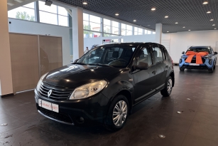 RENAULT SANDERO