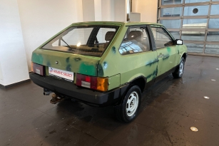 LADA 2108