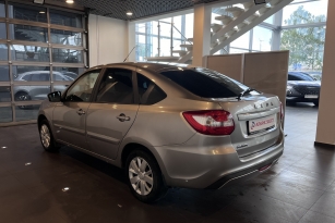 LADA GRANTA