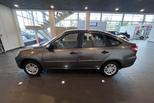 LADA GRANTA