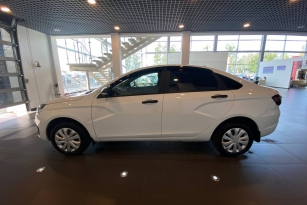 LADA VESTA