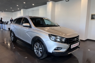 LADA VESTA