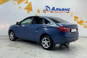 LADA VESTA