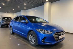 HYUNDAI ELANTRA