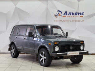 LADA 2131 (4X4)