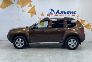 RENAULT DUSTER