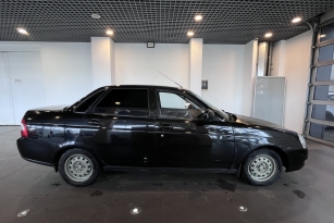 LADA PRIORA