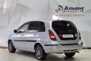 SUZUKI LIANA