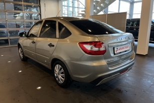 LADA GRANTA