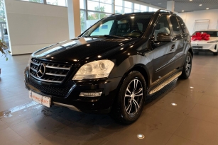 MERCEDES-BENZ ML350