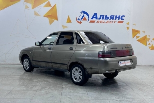 LADA 2110