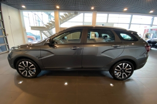 LADA VESTA