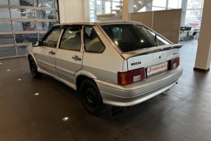 LADA 2114