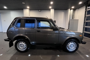 LADA 2121 (4X4)