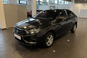LADA VESTA