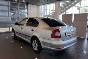 SKODA OKTAVIA