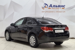CHEVROLET CRUZE