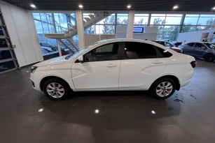 LADA VESTA