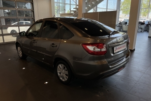 LADA GRANTA