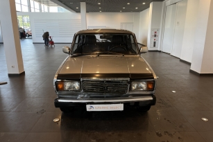 LADA 2104
