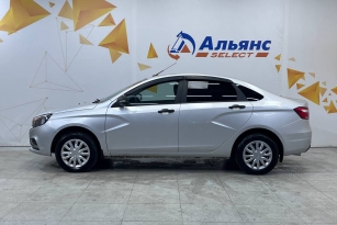 LADA VESTA