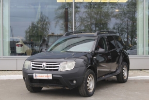 RENAULT DUSTER