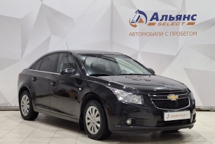 CHEVROLET CRUZE