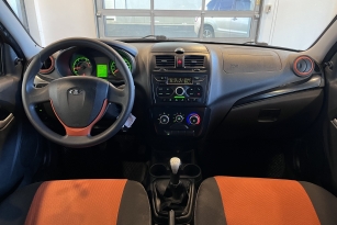 LADA KALINA