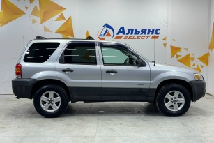 FORD ESCAPE HYBRID