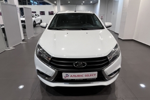 LADA VESTA