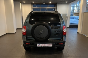 CHEVROLET NIVA