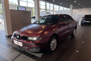 SEAT TOLEDO