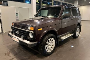 LADA 2121 (4X4)