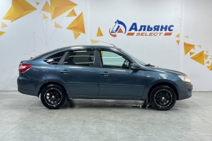 LADA GRANTA