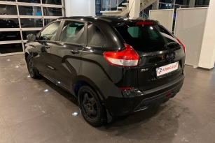 LADA XRAY