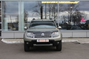 RENAULT DUSTER