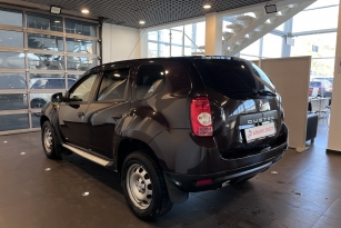 RENAULT DUSTER