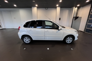 DATSUN MI-DO