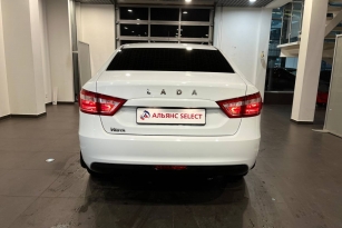 LADA VESTA