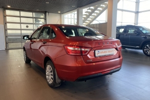 LADA VESTA