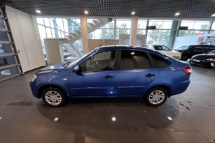 LADA GRANTA