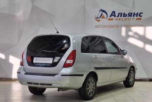 SUZUKI LIANA