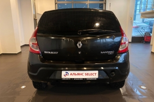 RENAULT SANDERO