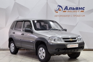 CHEVROLET NIVA