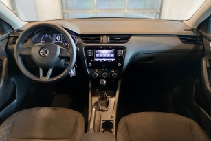 SKODA OKTAVIA