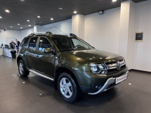 RENAULT DUSTER