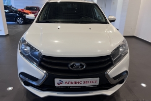 LADA XRAY