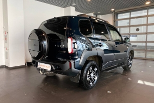 LADA NIVA TRAVEL