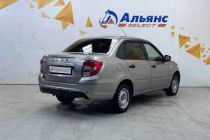 LADA GRANTA