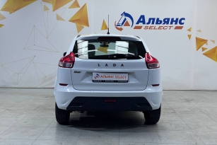 LADA XRAY